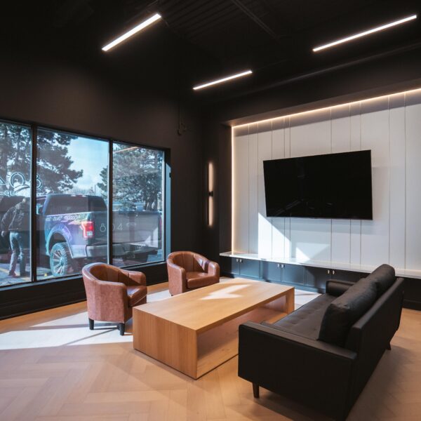 A photo of a local contractor who works in burlington and oakville doing renovations, remodels and additions as a burlington renovations, burlington remodels burlington additions and burlington custom homes general contractor in burlington and oakville