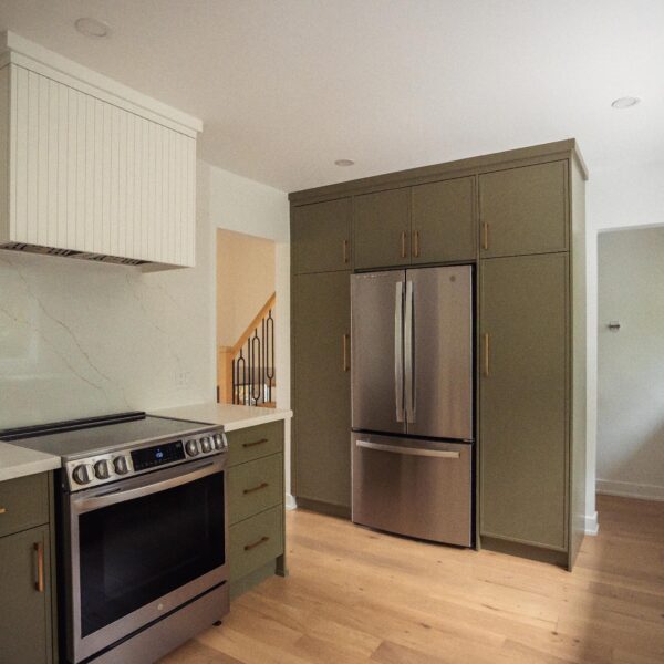 A photo of a local contractor who works in burlington and oakville doing renovations, remodels and additions as a burlington renovations, burlington remodels burlington additions and burlington custom homes general contractor in burlington and oakville