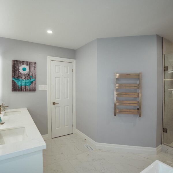 A photo of a local contractor who works in burlington and oakville doing renovations, remodels and additions as a burlington renovations, burlington remodels burlington additions and burlington custom homes general contractor in burlington and oakville