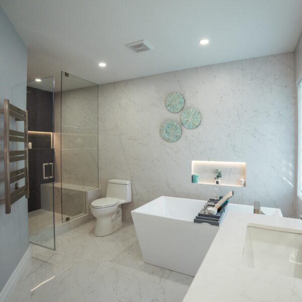 A photo of a local contractor who works in burlington and oakville doing renovations, remodels and additions as a burlington renovations, burlington remodels burlington additions and burlington custom homes general contractor in burlington and oakville