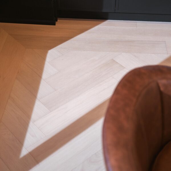 A photo of a local contractor who works in burlington and oakville doing renovations, remodels and additions as a burlington renovations, burlington remodels burlington additions and burlington custom homes general contractor in burlington and oakville