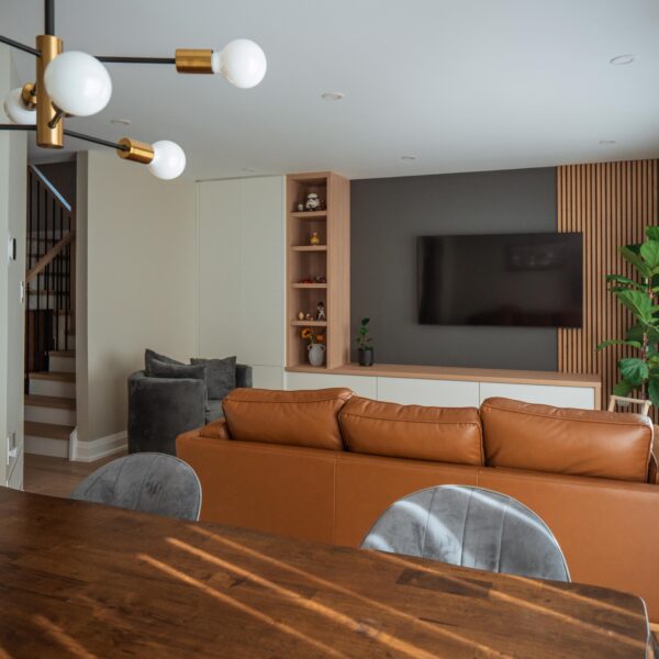 A photo of a local contractor who works in burlington and oakville doing renovations, remodels and additions as a burlington renovations, burlington remodels burlington additions and burlington custom homes general contractor in burlington and oakville