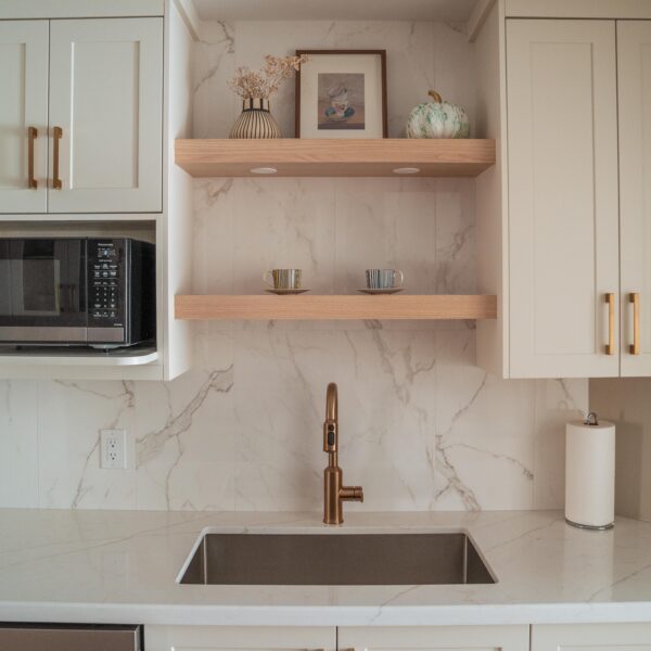 A photo of a local contractor who works in burlington and oakville doing renovations, remodels and additions as a burlington renovations, burlington remodels burlington additions and burlington custom homes general contractor in burlington and oakville