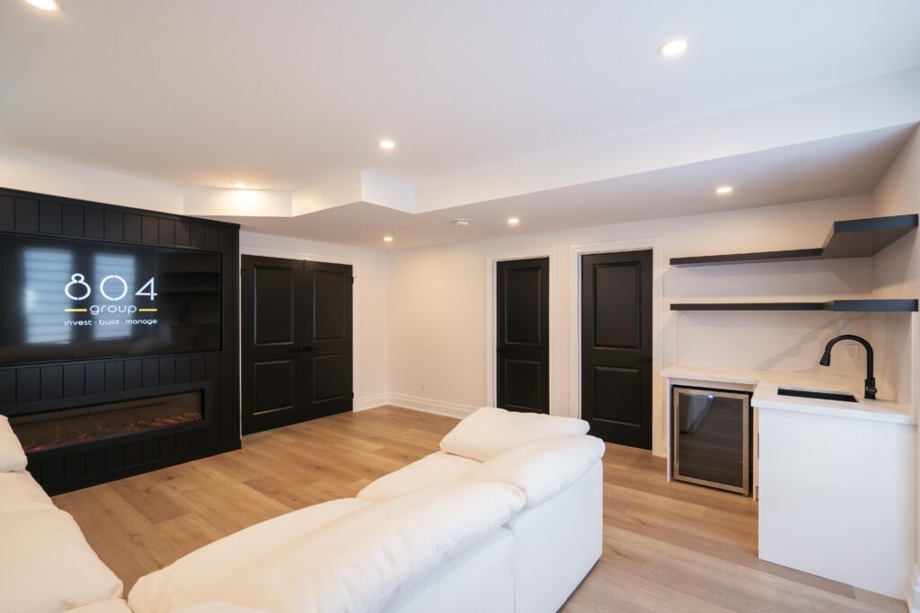 A photo of a local contractor who works in burlington and oakville doing renovations, remodels and additions as a burlington renovations, burlington remodels burlington additions and burlington custom homes general contractor in burlington and oakville