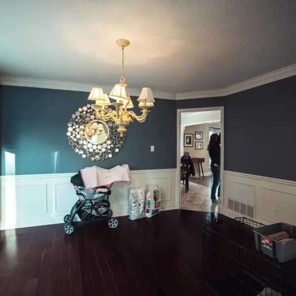 A photo of a local contractor who works in burlington and oakville doing renovations, remodels and additions as a burlington renovator, burlington remodels burlington additions and burlington custom homes who is a general contractor in burlington and oakville who is also a general contractor, remodeler, contractor, home builder, kitchen remodeler, bathroom remodeler, building consultant, construction company, interior fitting contractor and interior construction contractor