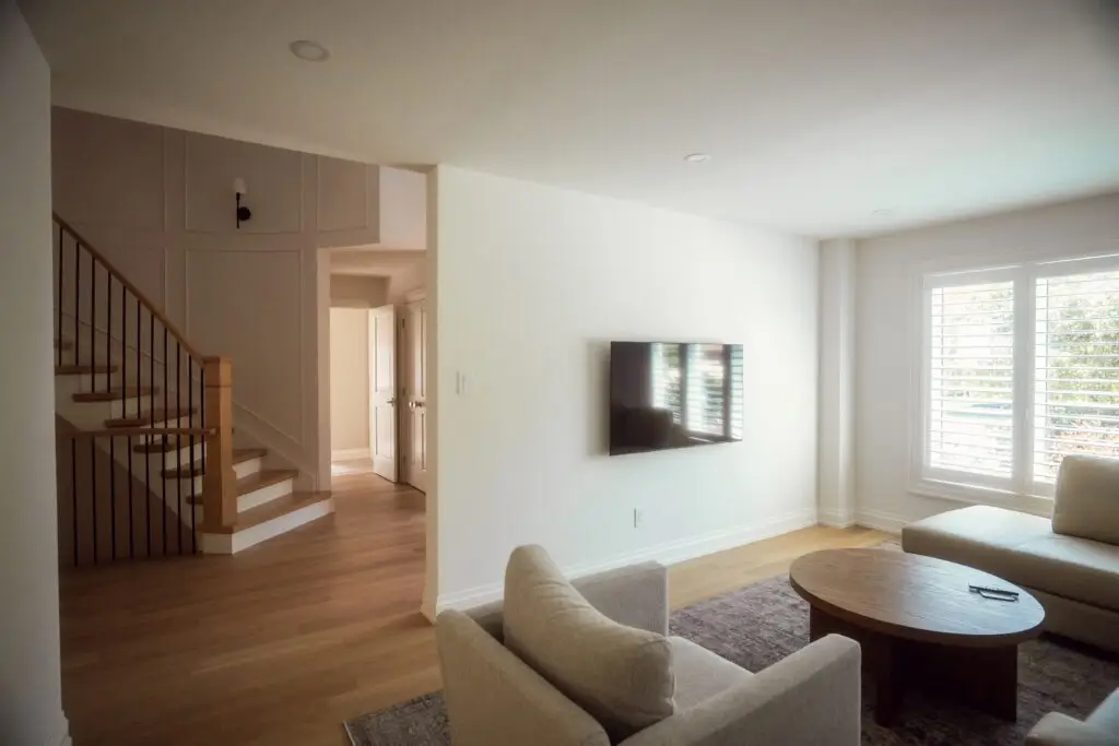 A photo of a local contractor who works in burlington and oakville doing renovations, remodels and additions as a burlington renovator, burlington remodels burlington additions and burlington custom homes general contractor in burlington and oakville